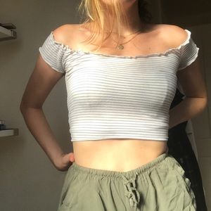 brandy crop top!💘